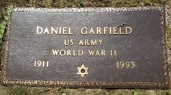 Daniel J Garfield 