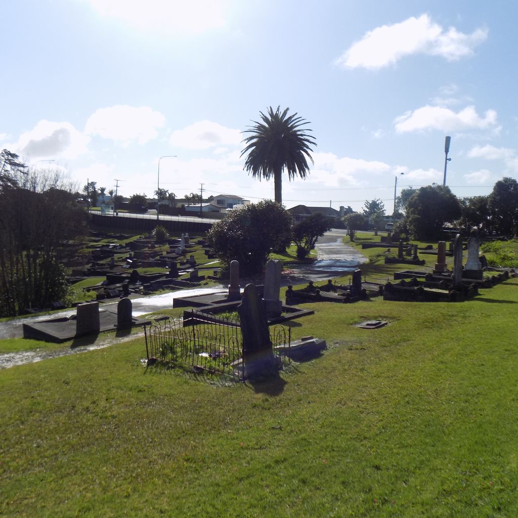 Birkenhead-Glenfield Cemetery