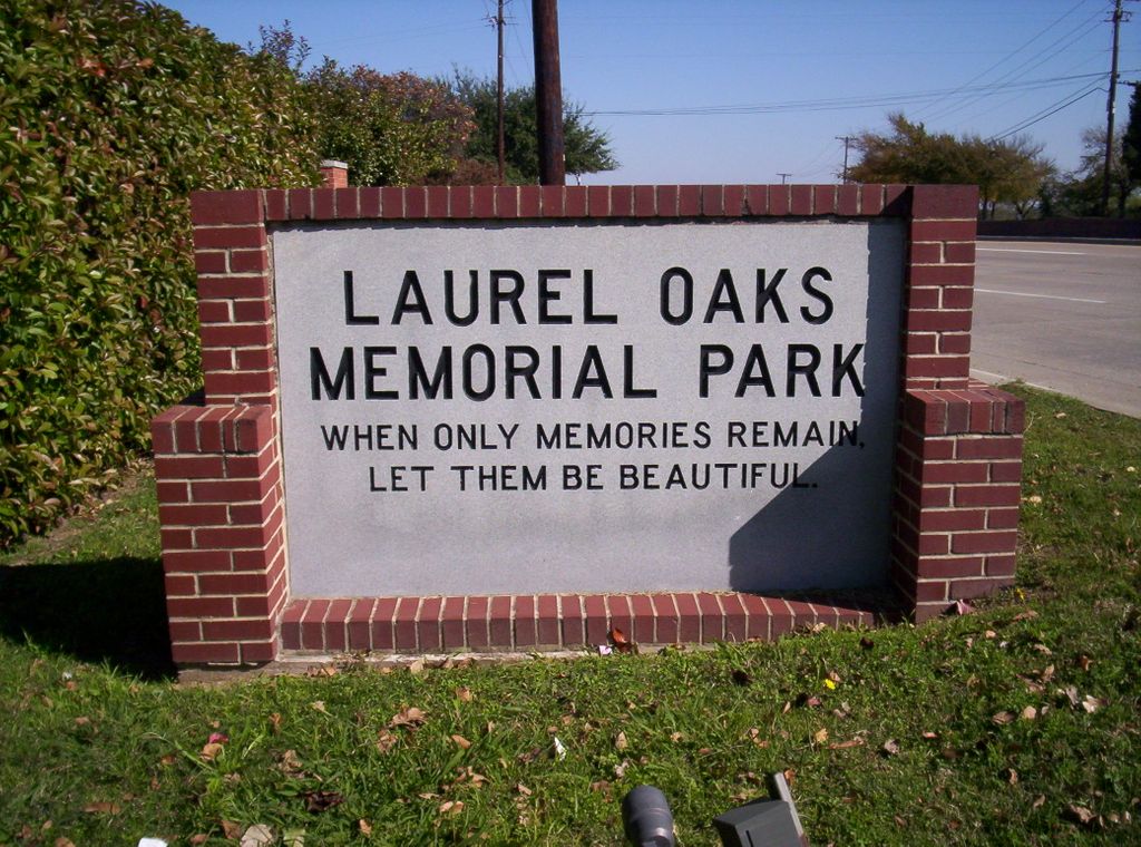 Laurel Oaks Memorial Park