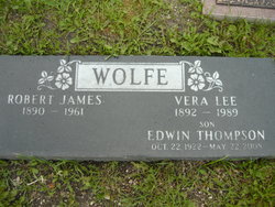 Robert James Wolfe 