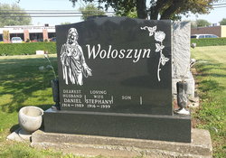 Stephany Woloszyn 