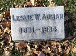 Leslie Warren Auman 