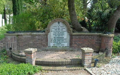 Joodse Begraafplaats Toepad