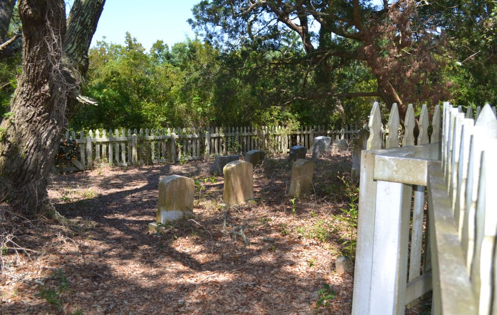Francis O'Neal Jr. Cemetery