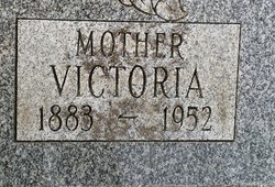 Victoria <I>Snyder</I> Kau 