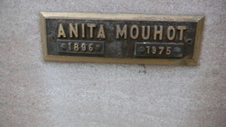 Anita Mouhot 