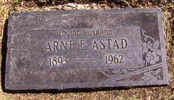 Arne E Astad 