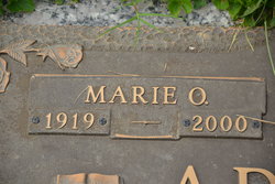 Georgia Marie <I>Oaks</I> Arnold 