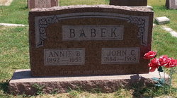 Anna Beatrice “Annie” <I>Postulka</I> Babek 