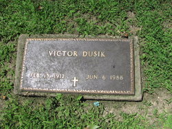 Victor Dusik 