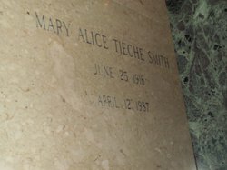 Mary Alice <I>Tieche</I> Smith 
