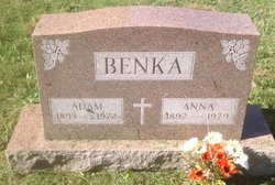 Anna Benka 