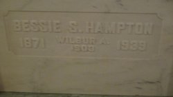 Bessie <I>Sanders</I> Hampton 