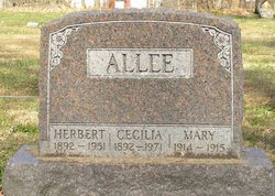 Mary Elsie Allee 