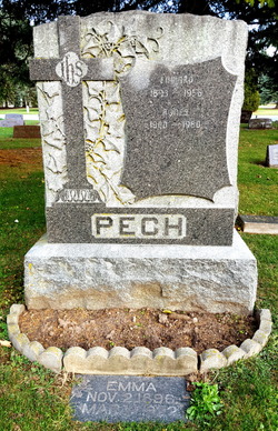 Edward Pech 