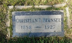 Christian D Bernsee 