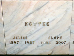 Clara M <I>Doncheck</I> Kottke 