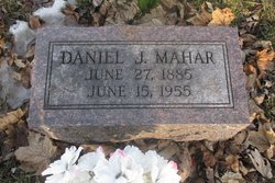 Daniel J Mahar 