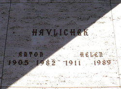 Helen <I>Naidl</I> Havlichek 