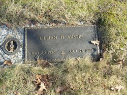 Lillian H. <I>Gilbert</I> Austin 