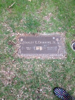 Stanley E Crimmins Jr.