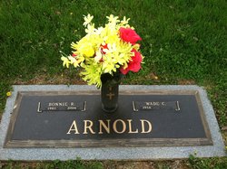 Bonnie Ruth <I>Moorehead</I> Arnold 
