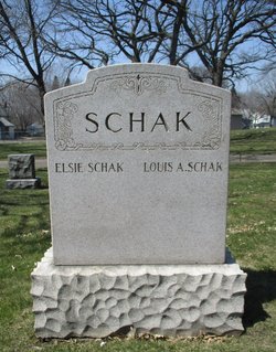 Elsie Schak 