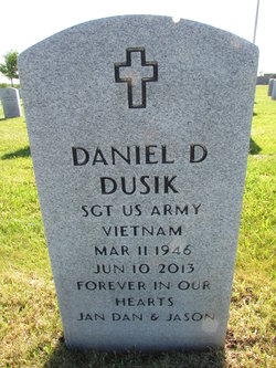 Daniel Dennis Dusik 