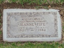 Jeanne <I>Salyer</I> Fife 