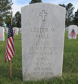Lester W Hall 