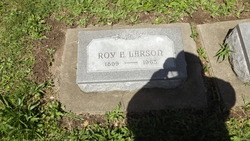 Roy E Larson 