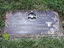 Deborah J. <I>Courtade</I> Bekkering 