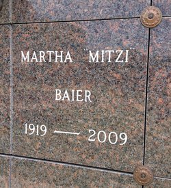 Martha Louise “Mitzi” <I>Munday</I> Baier 