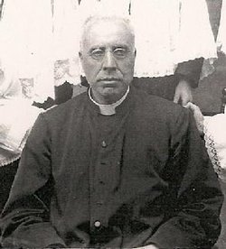 Fr Dominic Landro 