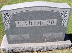 Clifford E Lindemood 