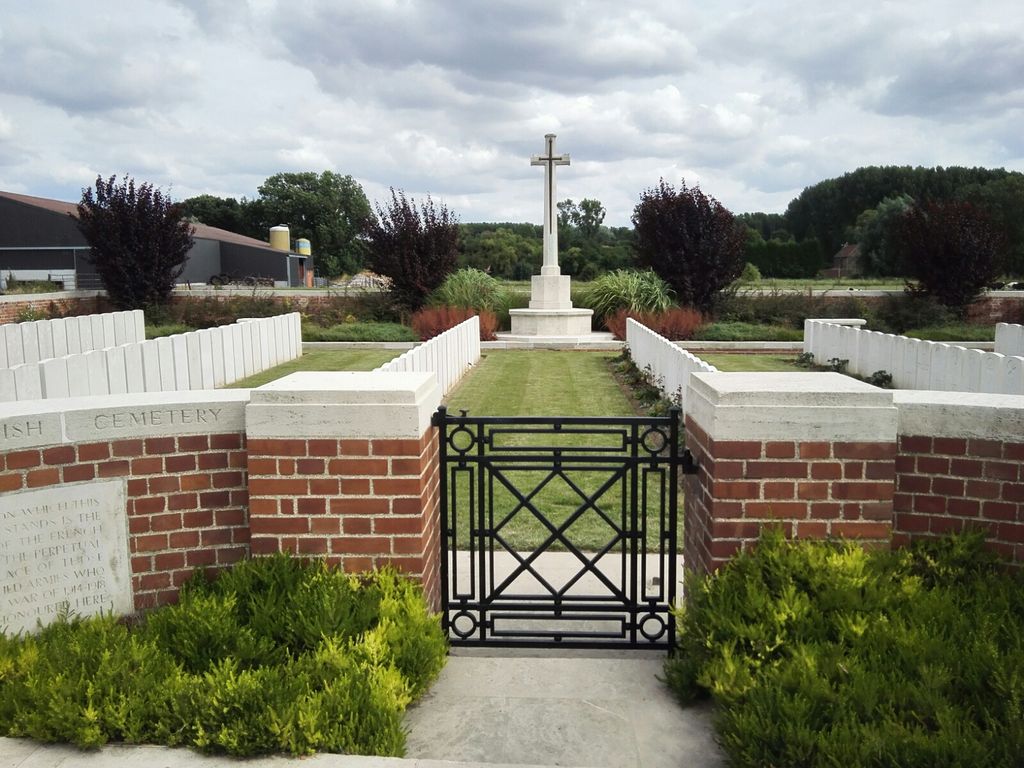 Ramillies British Cemetery