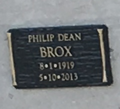 Phillip D Brox 