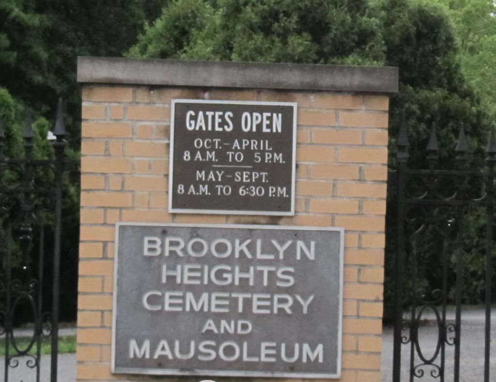 Brooklyn Heights Cemetery