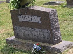 Robert E Oyler 