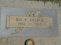 Ida R. Aalboe 