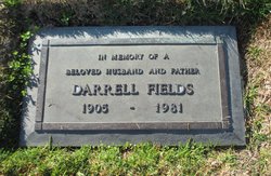 Darrell D Fields 