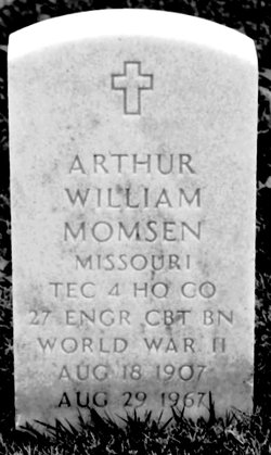Arthur William Momsen 