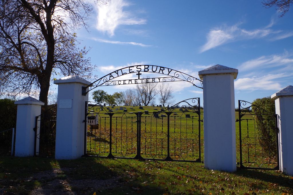 Aylesbury Memorial Cemetery