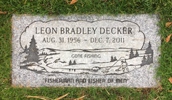 Leon Bradley Decker 