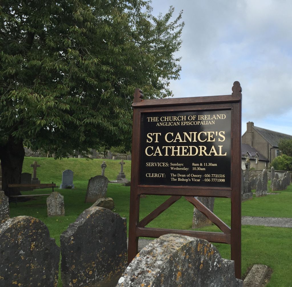 Saint Canice's Church of Ireland Cathedral Cemetery