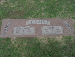 Velma Hudson <I>Campbell</I> Davis 