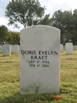 Doris Evelyn <I>Davis</I> Kraft 