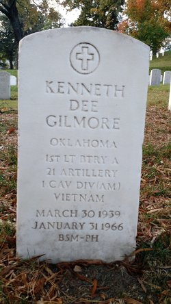 1LT Kenneth Dee Gilmore 