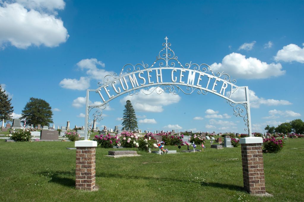 Tecumseh Cemetery