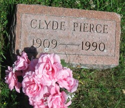 Clyde Pierce 